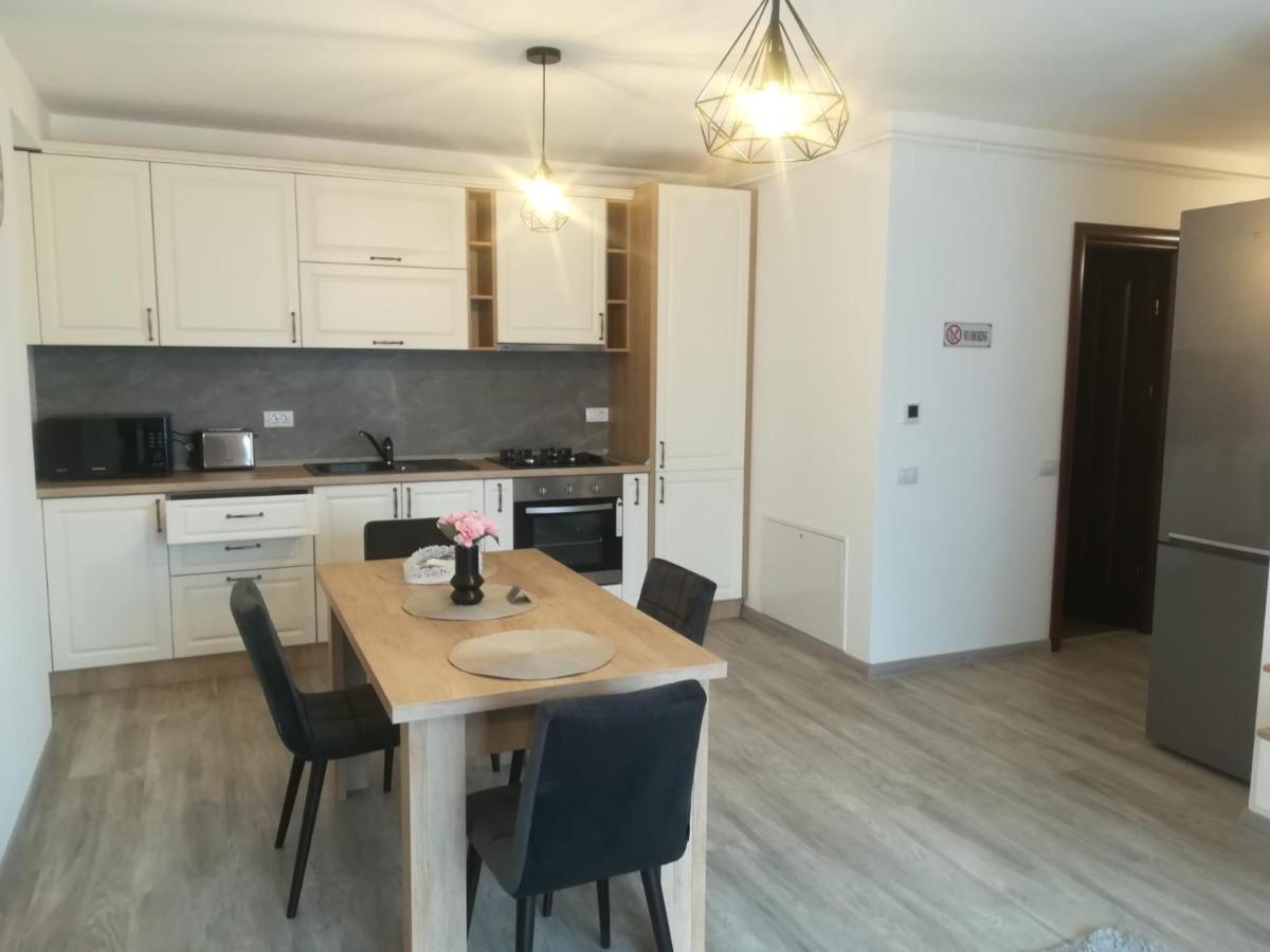 Avram Iancu Apartments Braşov Exterior foto